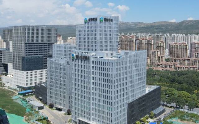 Xining Haihu New District Shanxiao Yipin Hotel