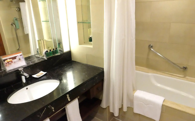 Shangri-La Mactan, Cebu