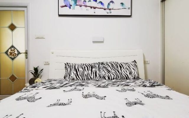 Diduan Weiwang Apartment (Guilin Binjiang Road)