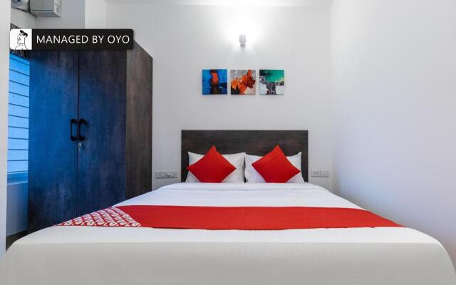 Super OYO Townhouse 1225 Chethana Inn