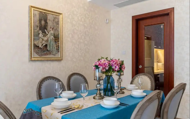 Locals Boutique Apartment Huafa Plaza.1