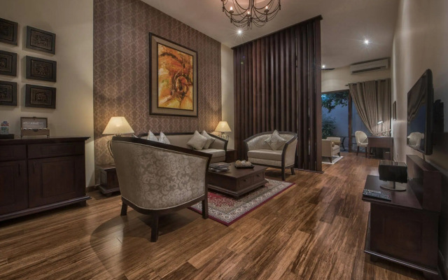 Residence by Uga Escapes