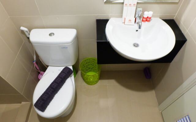 Pool View At Central Park Area (Madison Park) Apartment