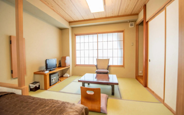 Yudanaka Ryokan Hakura – Guest Rooms – Yamanouchi