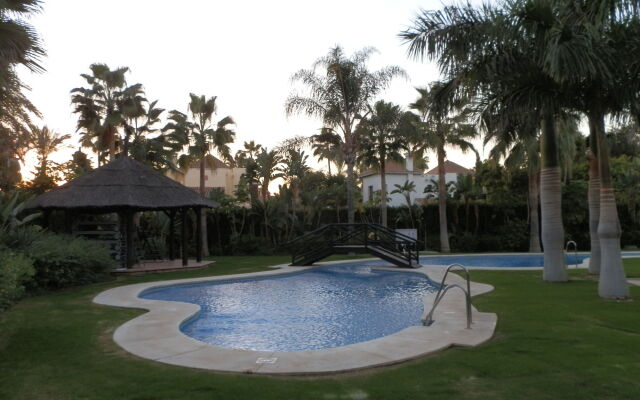 Mimosas Suites Banus
