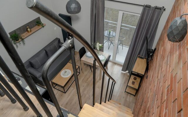 Loft Antresola&balkon Poznań by Renters