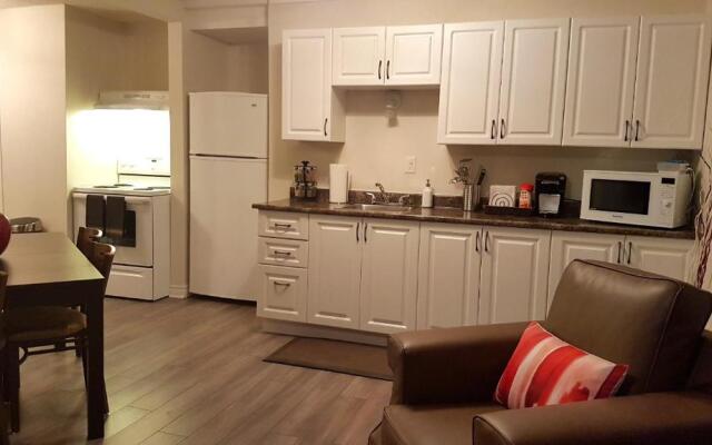 1-Bedroom Apartment Sweet #8 by Amazing Property Rentals