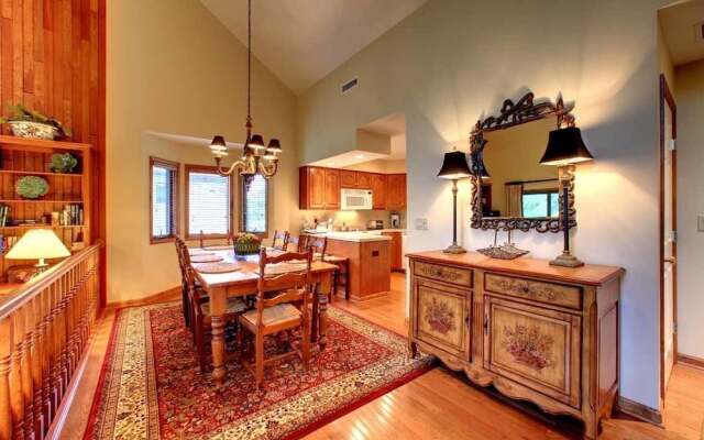 Chetola Premier Condominiums