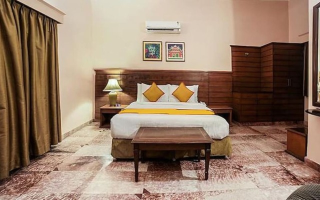 FabHotel The Dayal