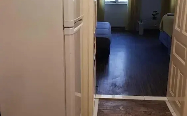 Cozy 1BR Apt Long Stay for 3 Guests