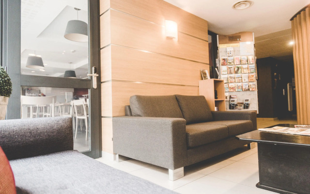 Terres de France - Appart'Hotel Quimper