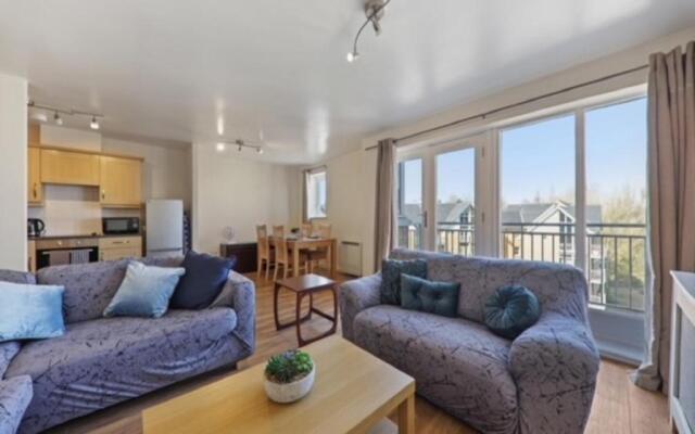 Golden Stays - Sleeps 4 Canterbury Comfy - Entire Apartment