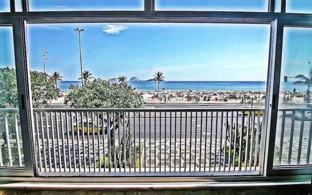 Rio Spot Apartment Q006