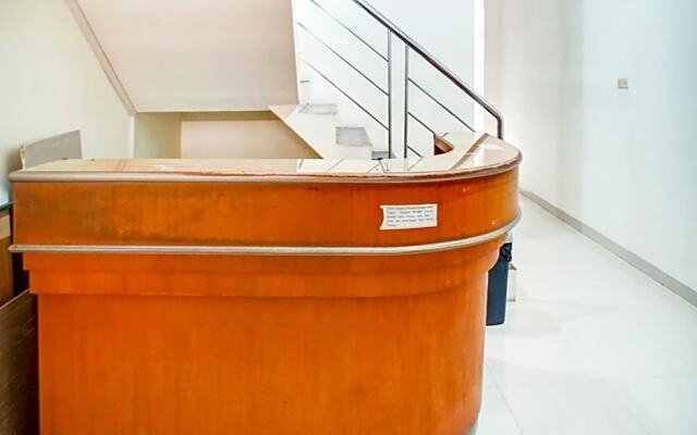 OYO 90394 Guest House Sentosa