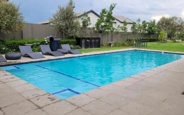 Fourways la Residence