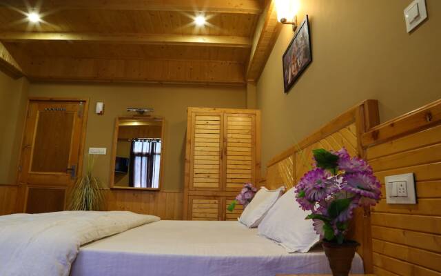 Kanyal Height Cottages
