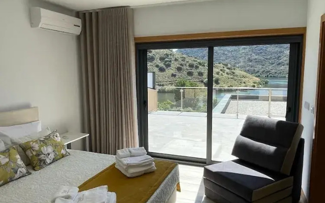 Douro Elegance Suites
