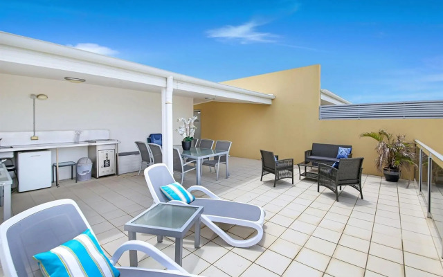 Unit 38-39 'Coolum Seaside', Coolum Beach
