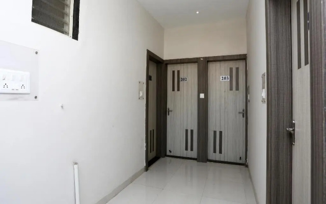 Golden Treasure Homestay by OYO Rooms