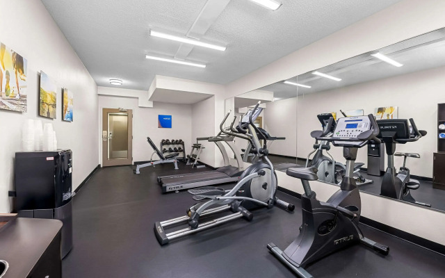 Comfort Inn & Suites Durham near Duke University