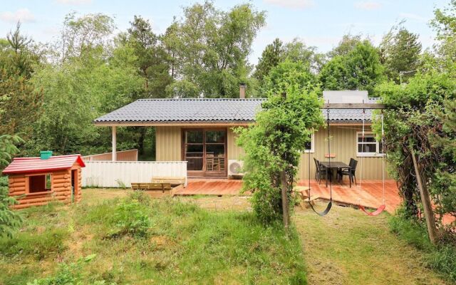 Cozy Holiday Home in Brovst near Langdal Plantation
