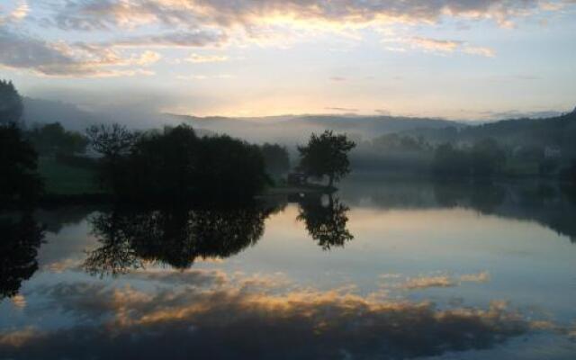 Chambres DHôtes LHirondelle du Lac