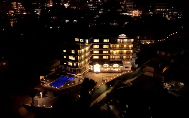 OYO 12079 Hotel Manu Vinod