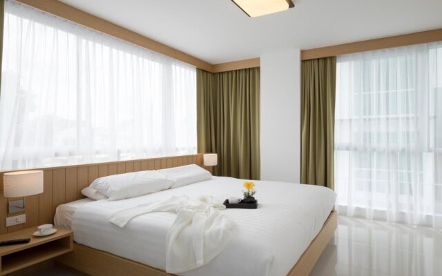 The Wide Suites