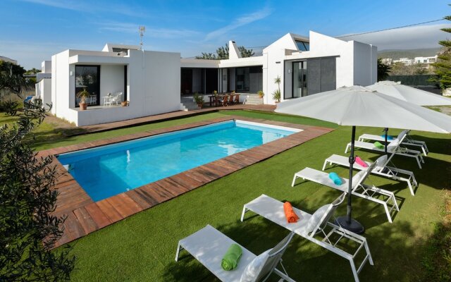Villa Anur