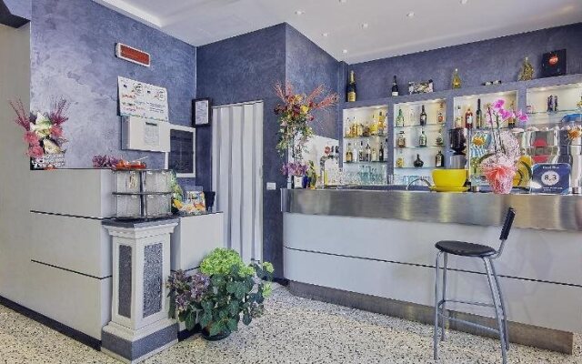 Hotel Rina