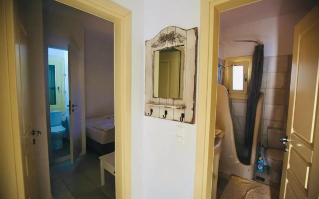 Cymothoe Villas