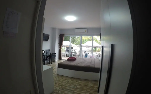 R2 Apartment Service