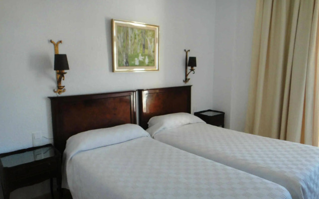 Apartamentos La Roca Rentals