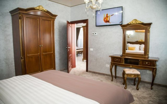 Almar Luxury Hotel