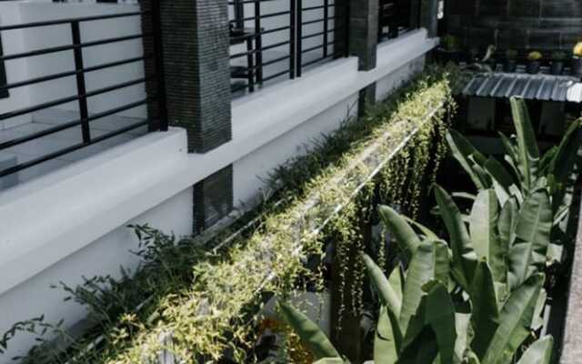 Saraswati Serenity