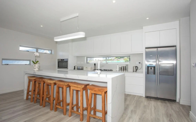 The View Langebaan with Heated Pool