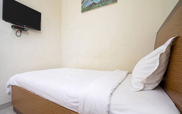 Pondok Indah Homestay by ecommerceloka