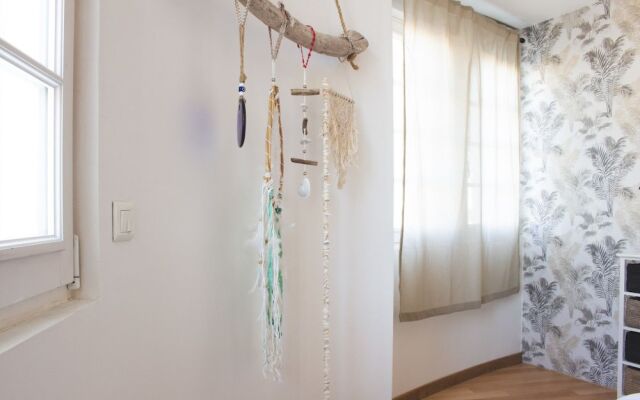 Large Apartment Saint Martin District