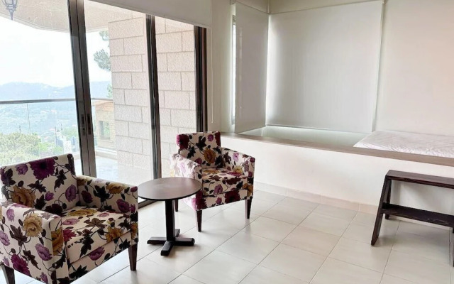 One to One Hotel & Apartments