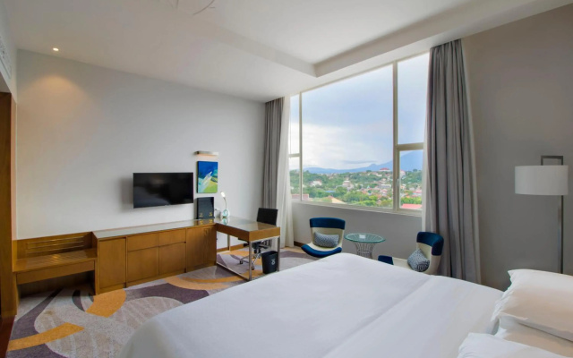 Four Points by Sheraton Manado