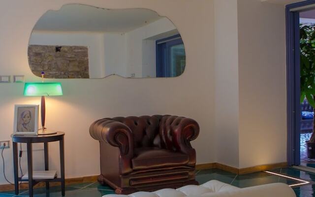 Ispani Inn Resort