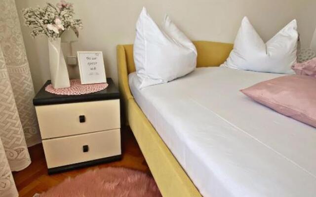 The Manzoni family 4