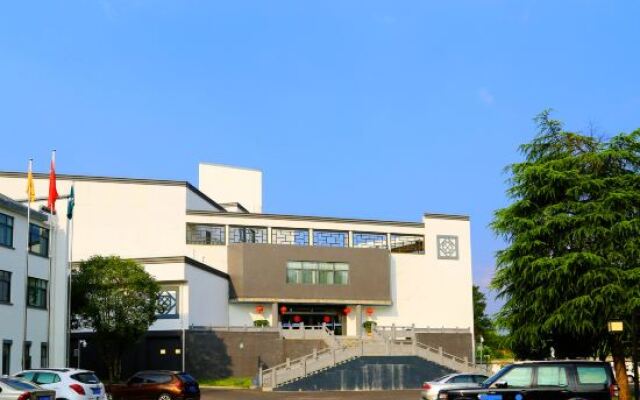 Yancao Yingkesong Hotel