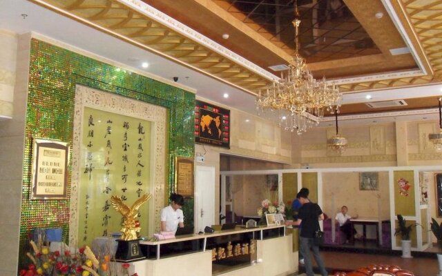 Anqing Century Royal Hotel