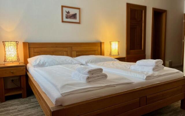 Hotel Mikulášska chata