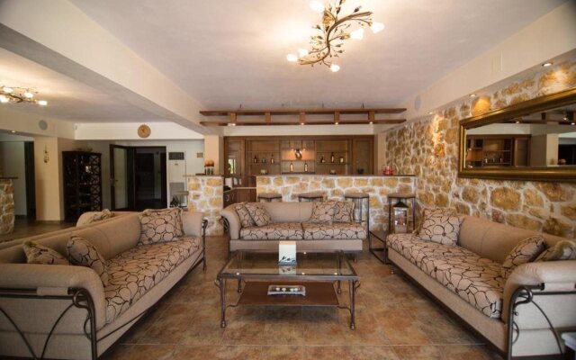 Vathi Hotel