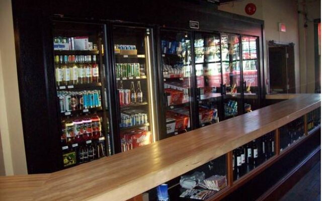 Nanaimo Cambie Hostel