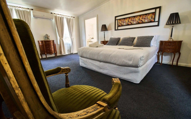 The Bronte Boutique Hotel