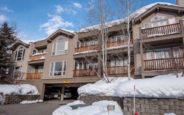 Snowstar 13 2 Bedroom Condo