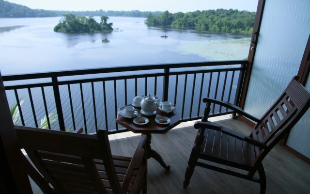 Sanu Lagoon Resorts&Spa